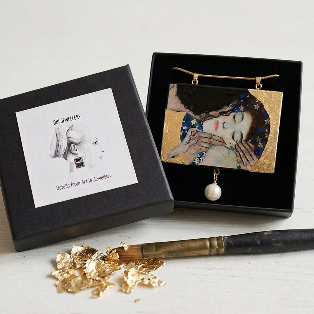 Collar de colgante artístico "El beso" de Gustav Klimt con perla y pan de oro