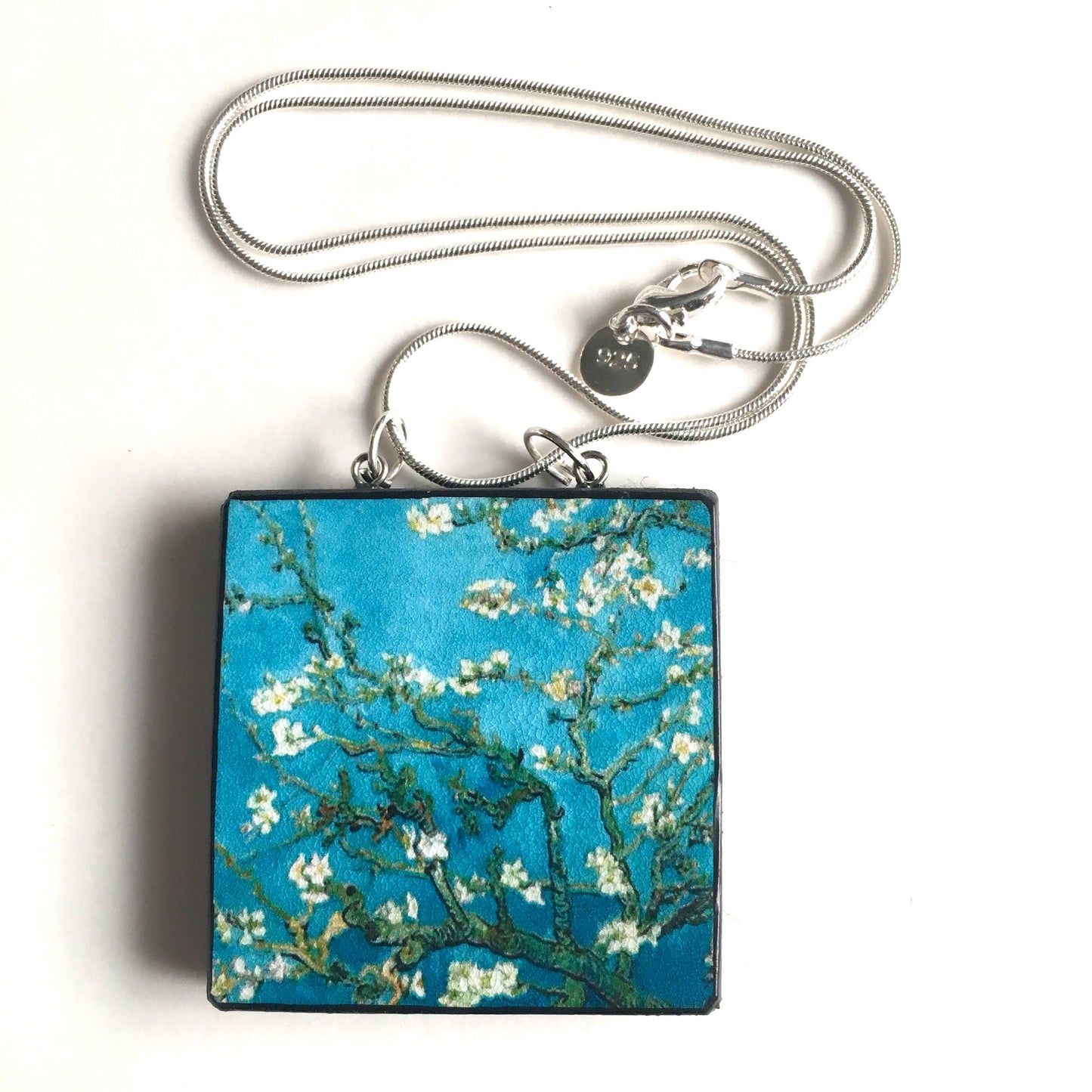 The Van Gogh necklaces is inspired by the masterpiece "Almond Blossom" where the artist painted one of his favourite subjects large flowering branches against a blue sky. The almond tree blooms is a symbol of new life, this painting was a gift for his brother Theo and his wife who had a son. Vincent Van Gogh was inspired by Japanese prints. Vincent van Gogh (1853 - 1890), Saint-Rémy-de-Provence, February 1890 oil on canvas, 73.3 cm x 92.4 cm