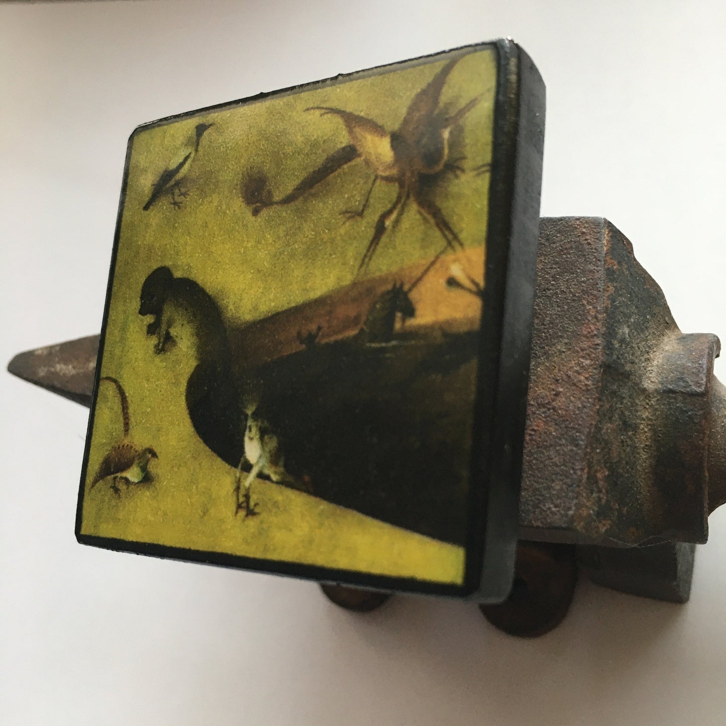 Hieronymus Bosch art inspired brooch for her and him. Sustainable wooden jewellery for an unusual artsy gift. Obljewellery aesthetic, statement, artsy jewellery.