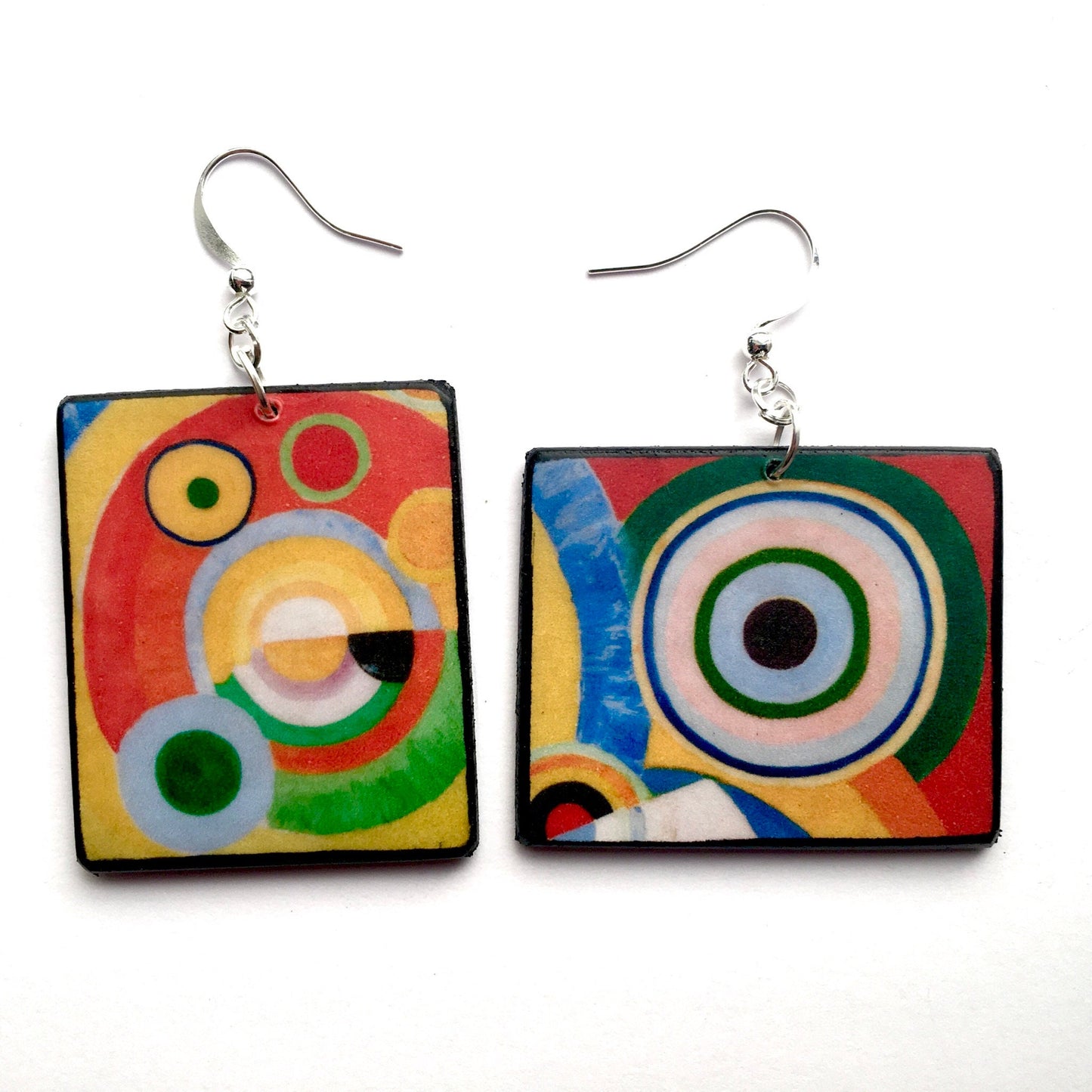 Asymmetrical, geometric, colourful art earrings inspired by Robert Delaunay famous painting "Rythme, Joie de vivre". Sustainable wood and plated silver hooks. Dimensions: cm 4 x 3.5 x 3mm approx.