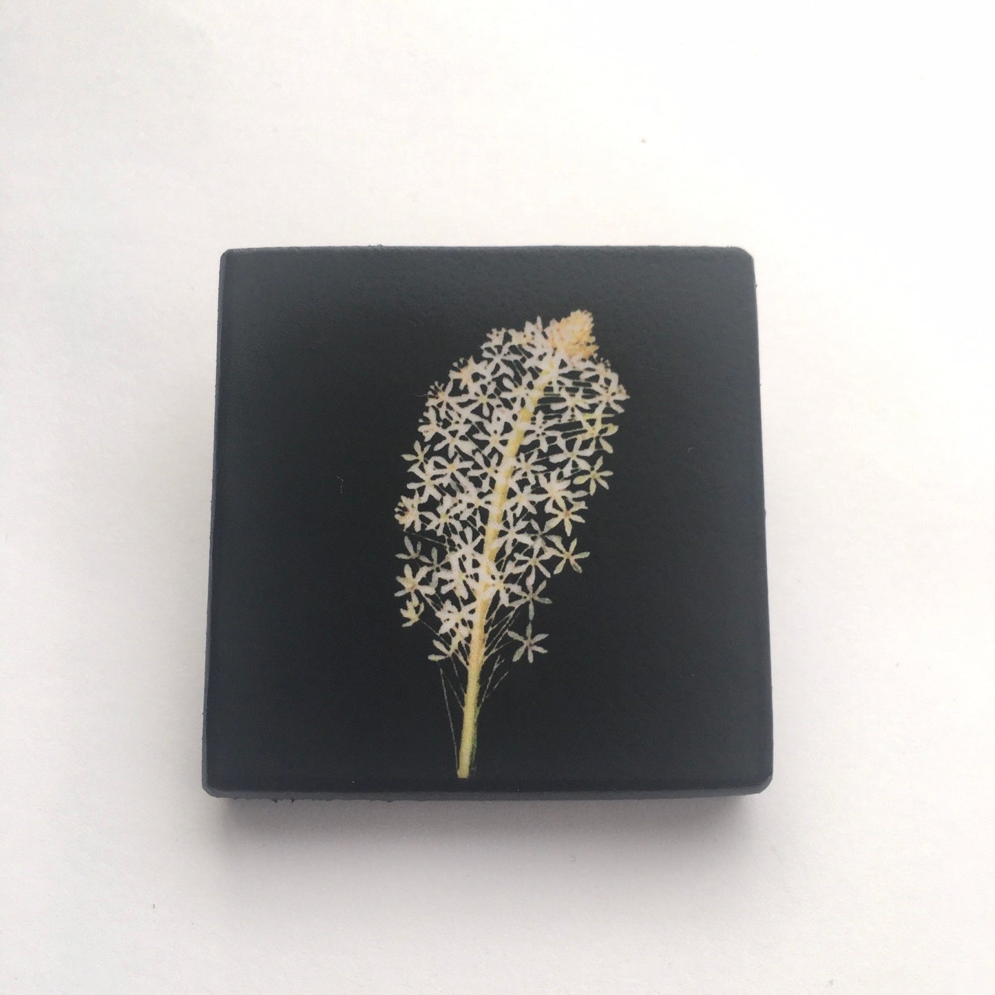 Mary Delany wooden, flowers brooch, birthday gift.