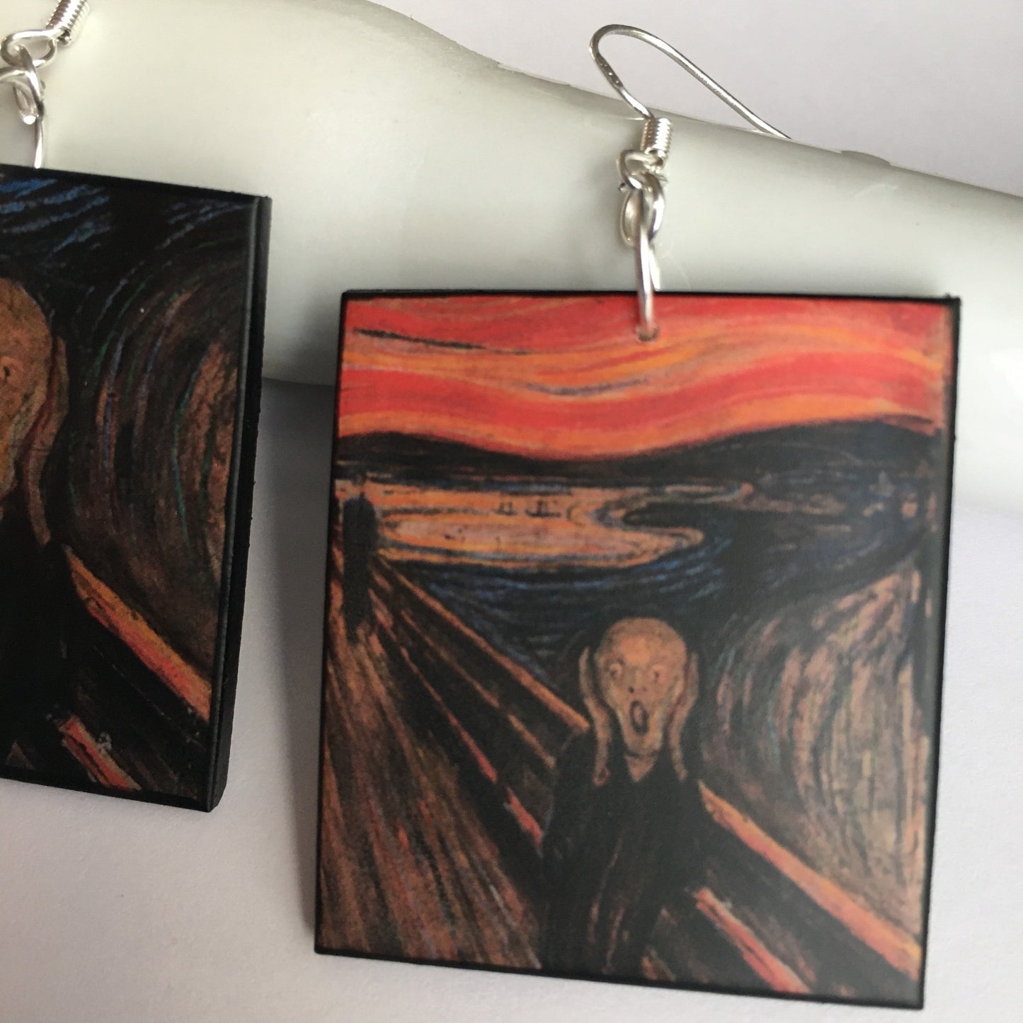 The Scream earrings, Edvard Munch wood earrings. Artsy girl style. Cool gift for her.