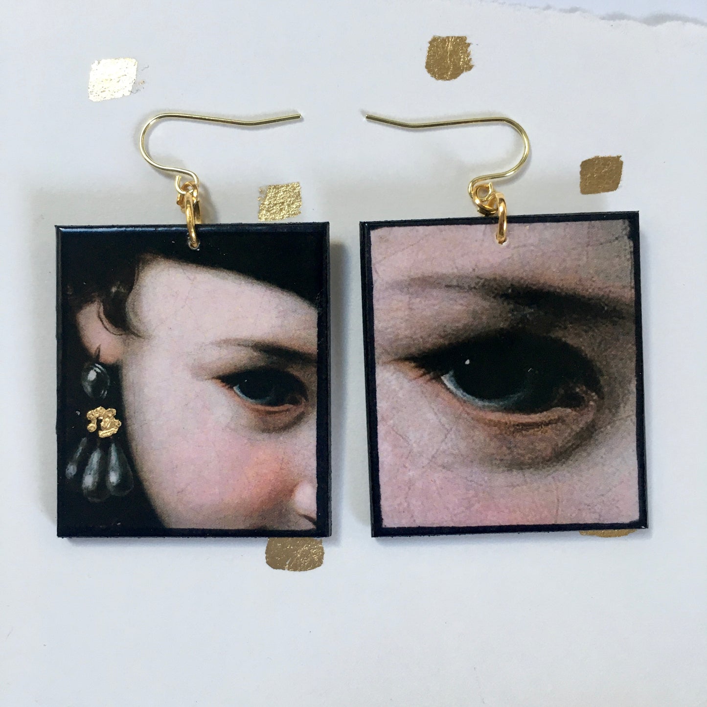 Sustainable wood earrings with eyes details inspired by the Italian Baroque artist Pietro Antonio Rotari and his painting‘Girl with a Book’