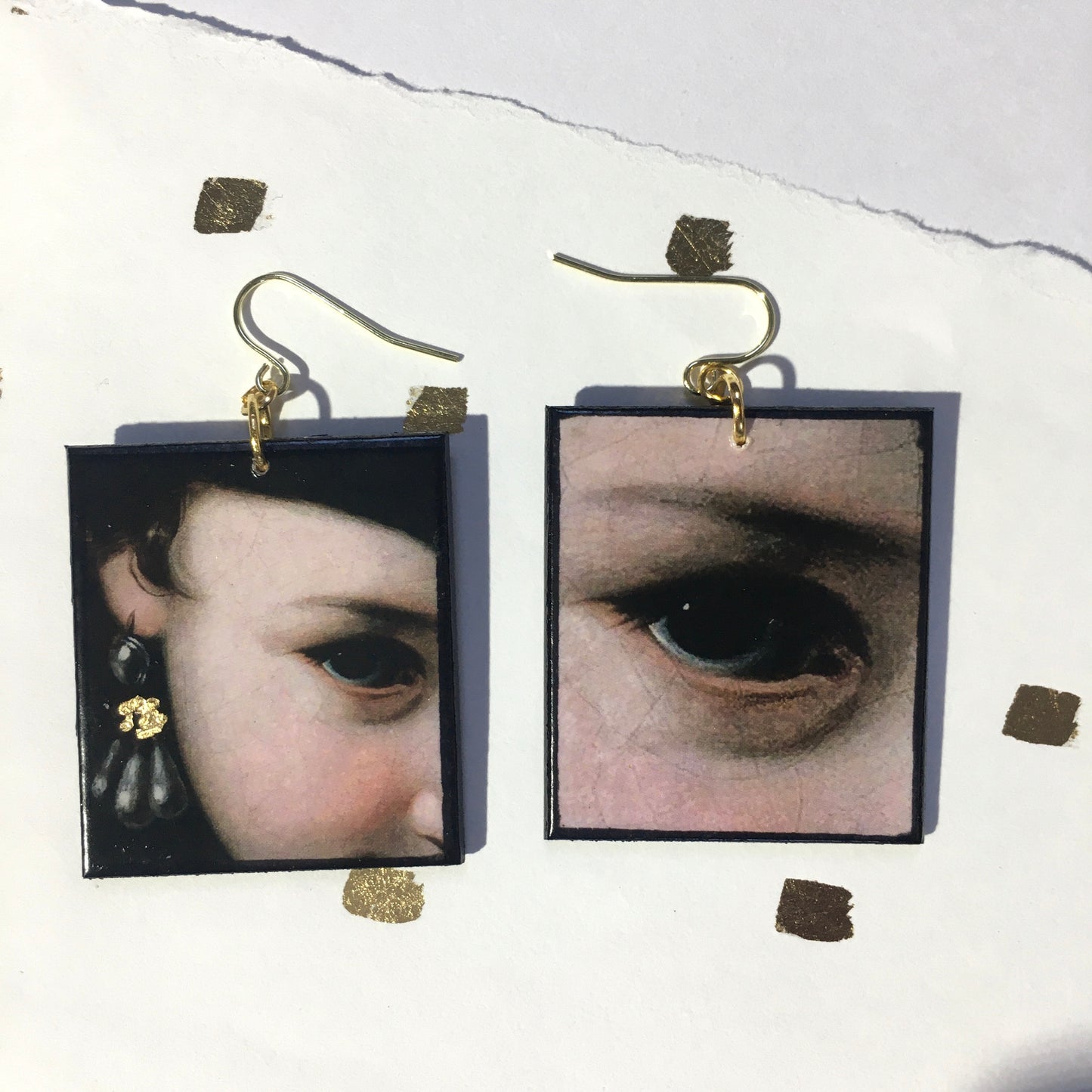 Sustainable wood earrings with eyes details inspired by the Italian Baroque artist Pietro Antonio Rotari and his painting‘Girl with a Book’
