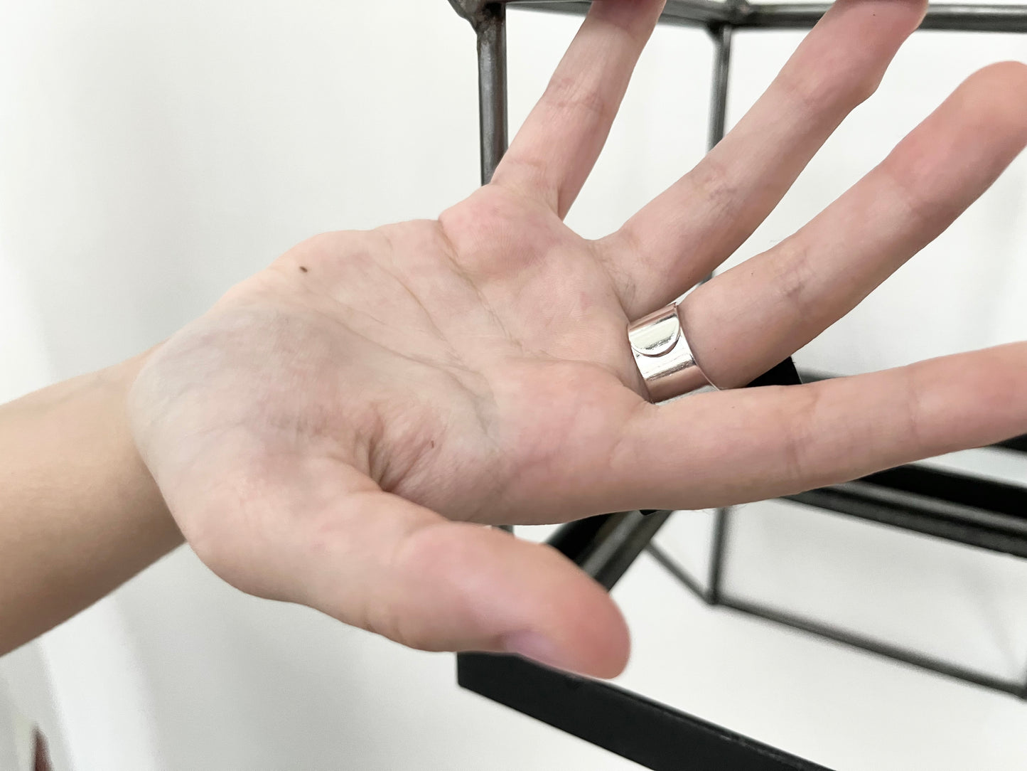 El Lissitzky, wood art ring, geometric architecture drawing jewellery