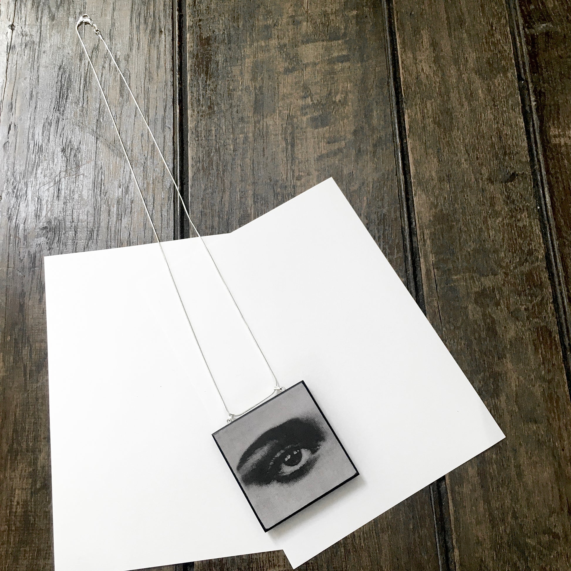Museum-Inspired Sustainable Necklace Pop eye necklace Obljewellery