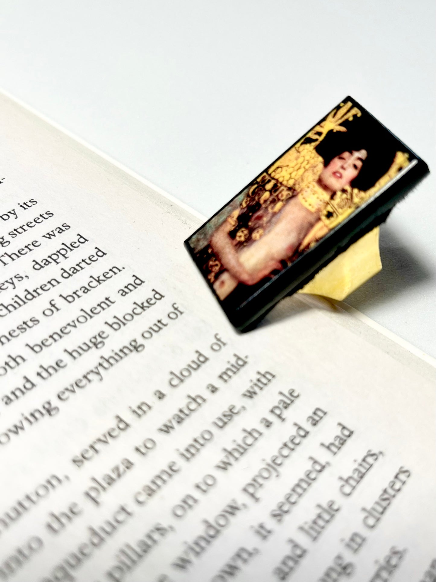 Museum-Inspired Sustainable Rings Judith and the Head of Holofernes, Gustav Klimt wood ring Obljewellery