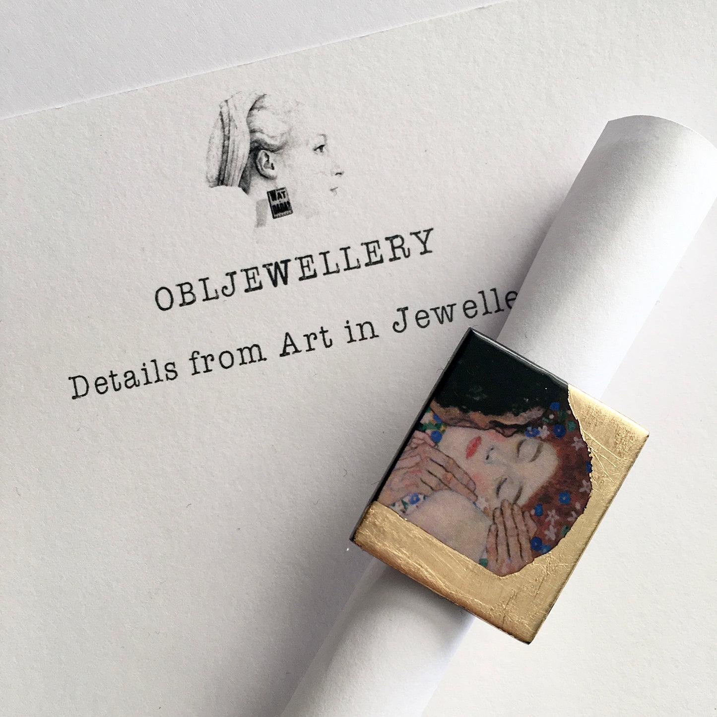 Klimt inspired promise ring. This ring shows a strong message of love with the aesthetic art detail of “The Kiss” painting. The promise is a ring is handmade by Obljewellery