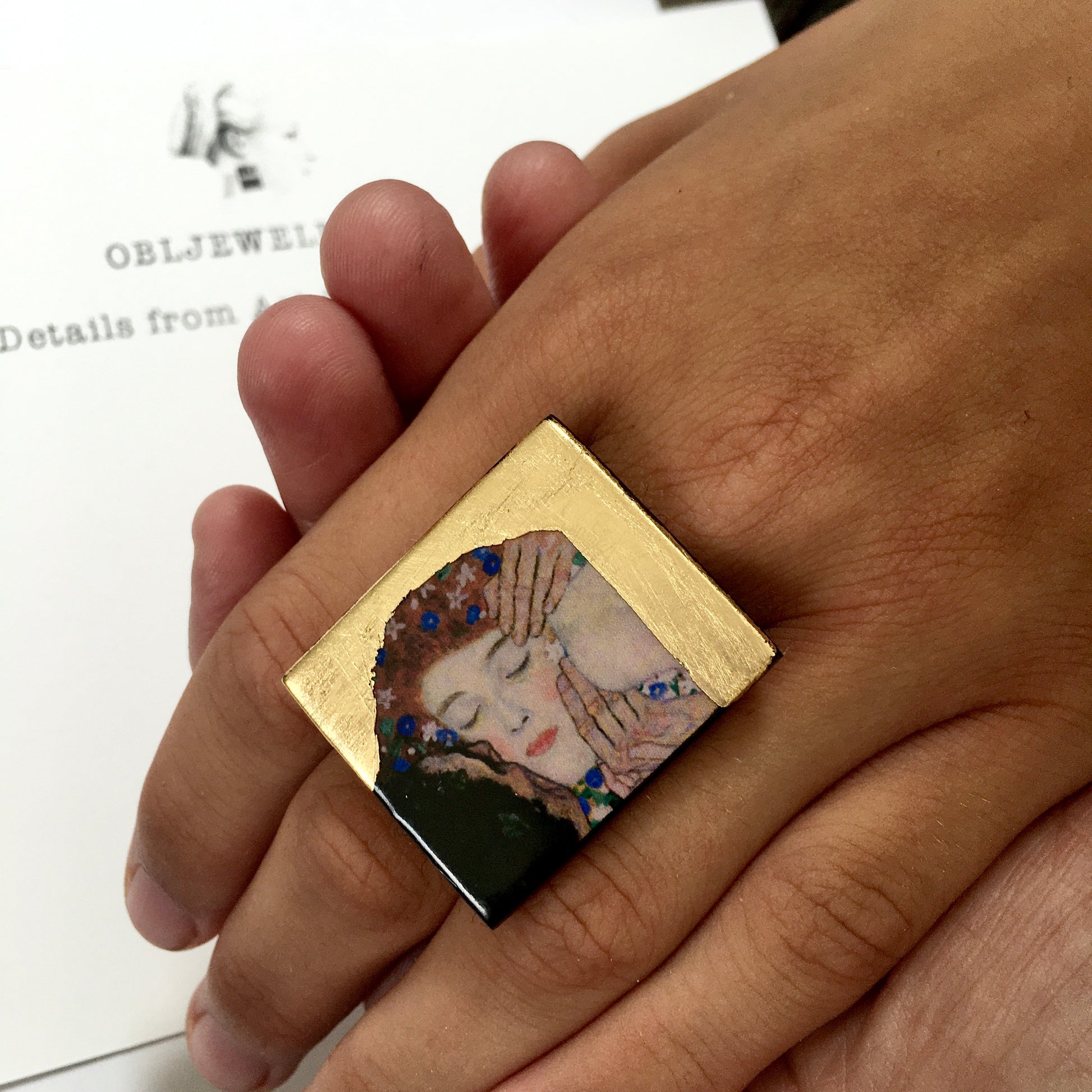Klimt inspired promise ring. This ring shows a strong message of love with the aesthetic art detail of “The Kiss” painting. The promise is a ring is handmade by Obljewellery