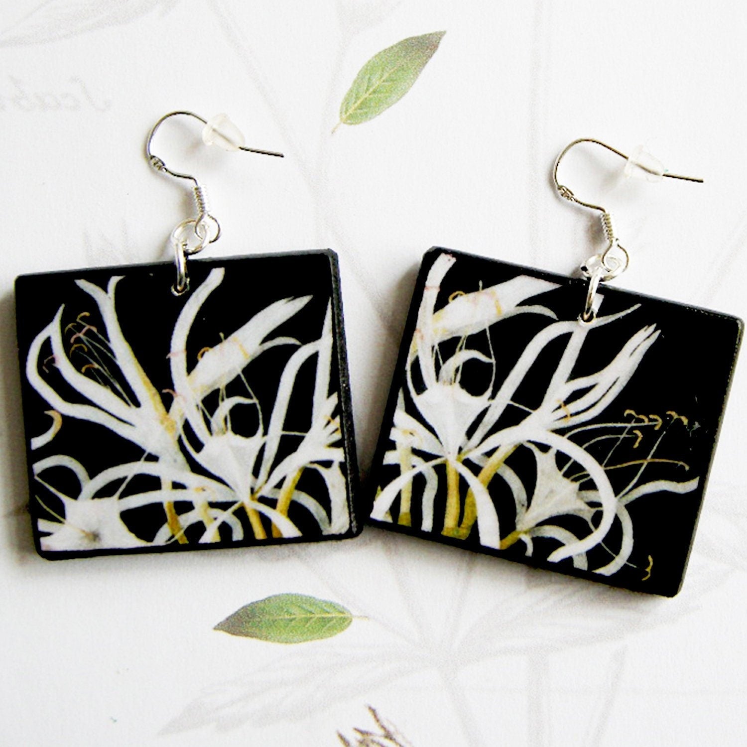 Museum-Inspired Sustainable Earrings Mary Delany, sustainable wooden earrings. Artsy gift earrings. Obljewellery