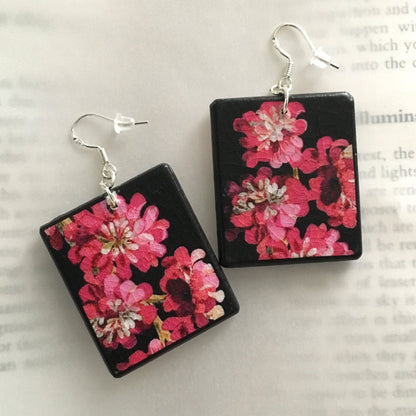 Museum-Inspired Sustainable Earrings Mary Delany, floral earrings, sustaiable gift. Obljewellery