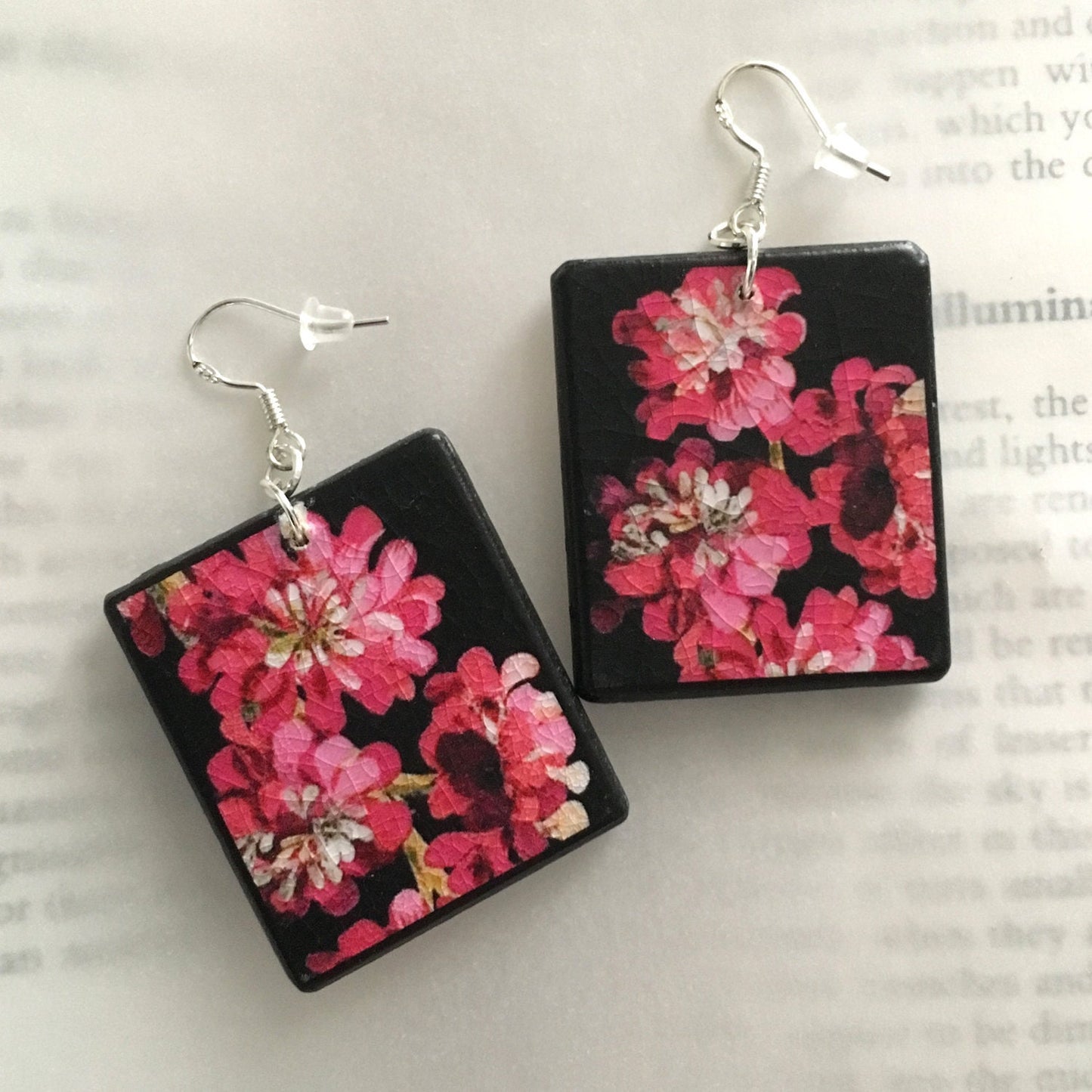 Mary Delany, fuchsia floral earrings on sustainable wood. Mismatched art earrings with hypoallergenic hook in 925 sterling silver, quirky earrings light to wear.