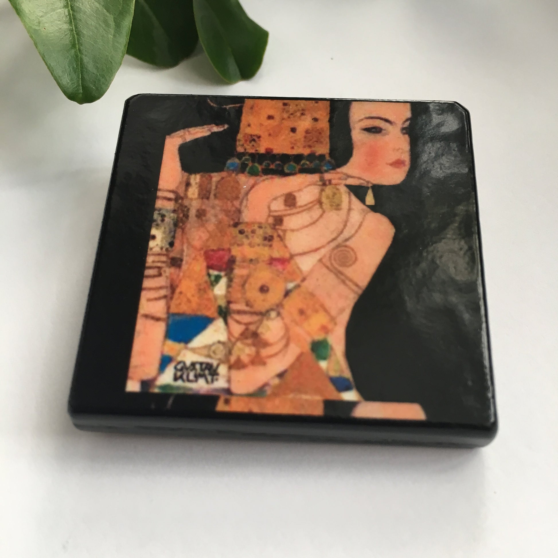 Museum-Inspired Sustainable Brooches Klimt art booch Obljewellery