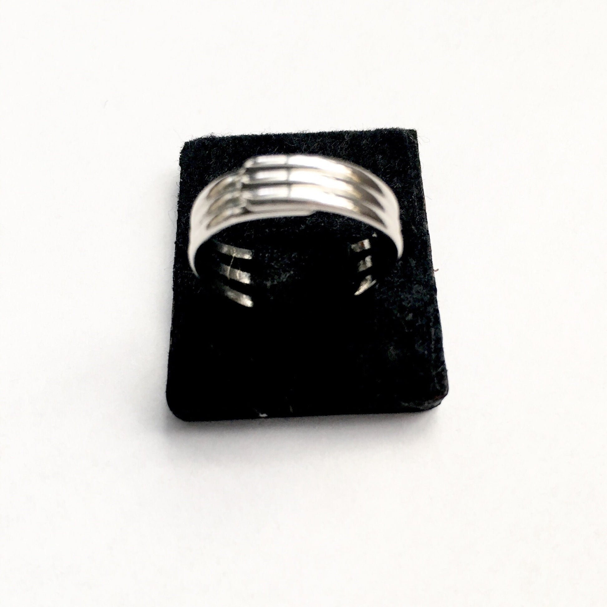 Museum-Inspired Sustainable Rings Large Wood Quirky Ring. Unique Artsy adjustable Ring. Renaissance art jewellery. Obljewellery