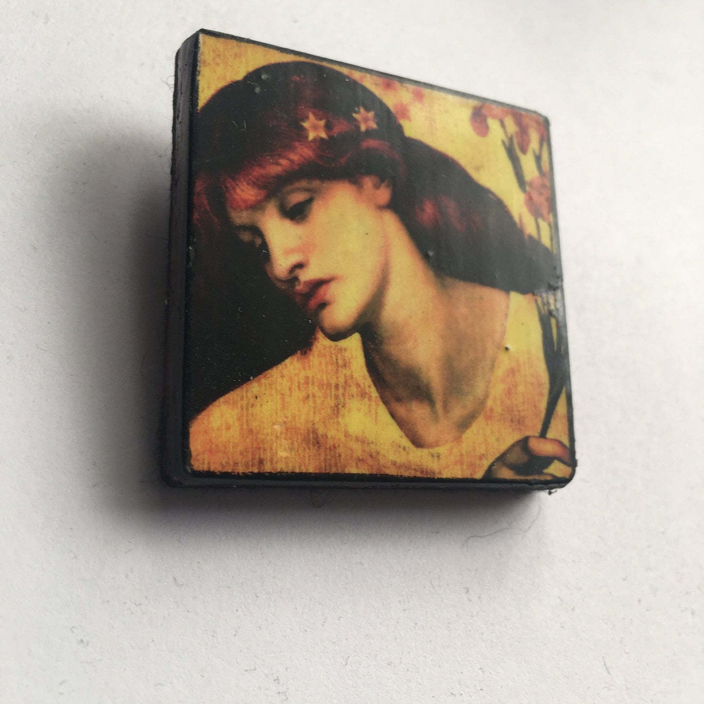 Museum-Inspired Sustainable Brooches Wooden art brooch, portrait oil painting Sancta Lilias by Dante Gabriel Rossetti. Obljewellery