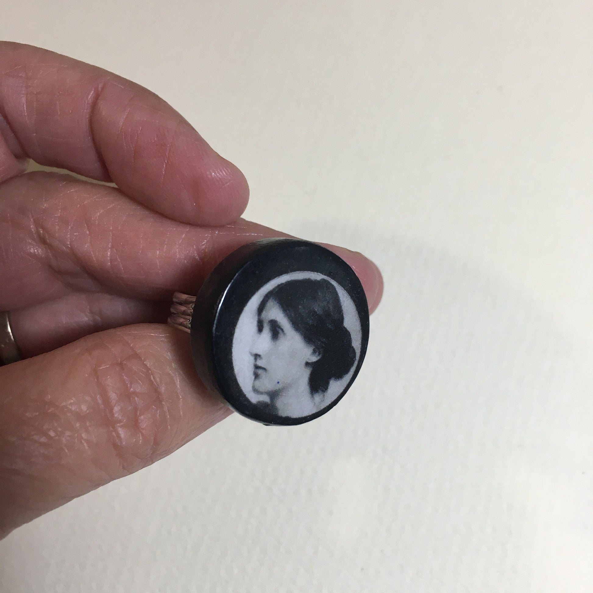 Museum-Inspired Sustainable Rings Virginia Woolf gift. Feminist gift, quirky wooden round ring. Obljewellery