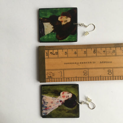 Museum-Inspired Sustainable Earrings Gustav Klimt, Portrait of a Lady, green earrings. Obljewellery
