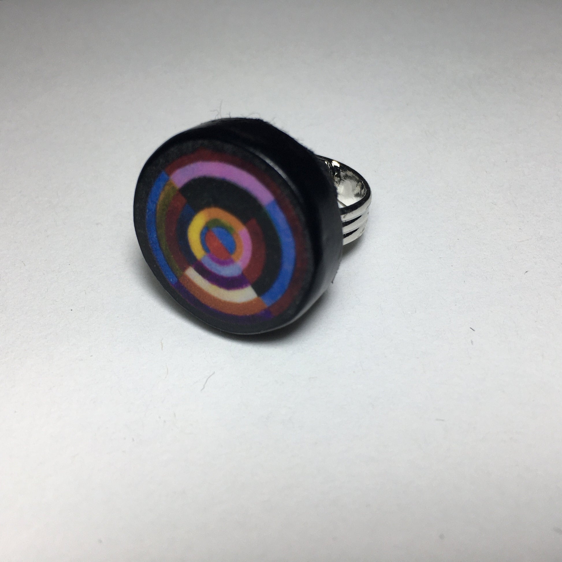 Museum-Inspired Sustainable Rings Robert Delaunay Geometric art wood ring. Quirky big ring. Abstract jewellery. Obljewellery