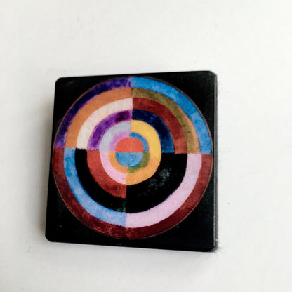Museum-Inspired Sustainable Brooches Robert Delaunay, Disque Simultane statement brooch Obljewellery