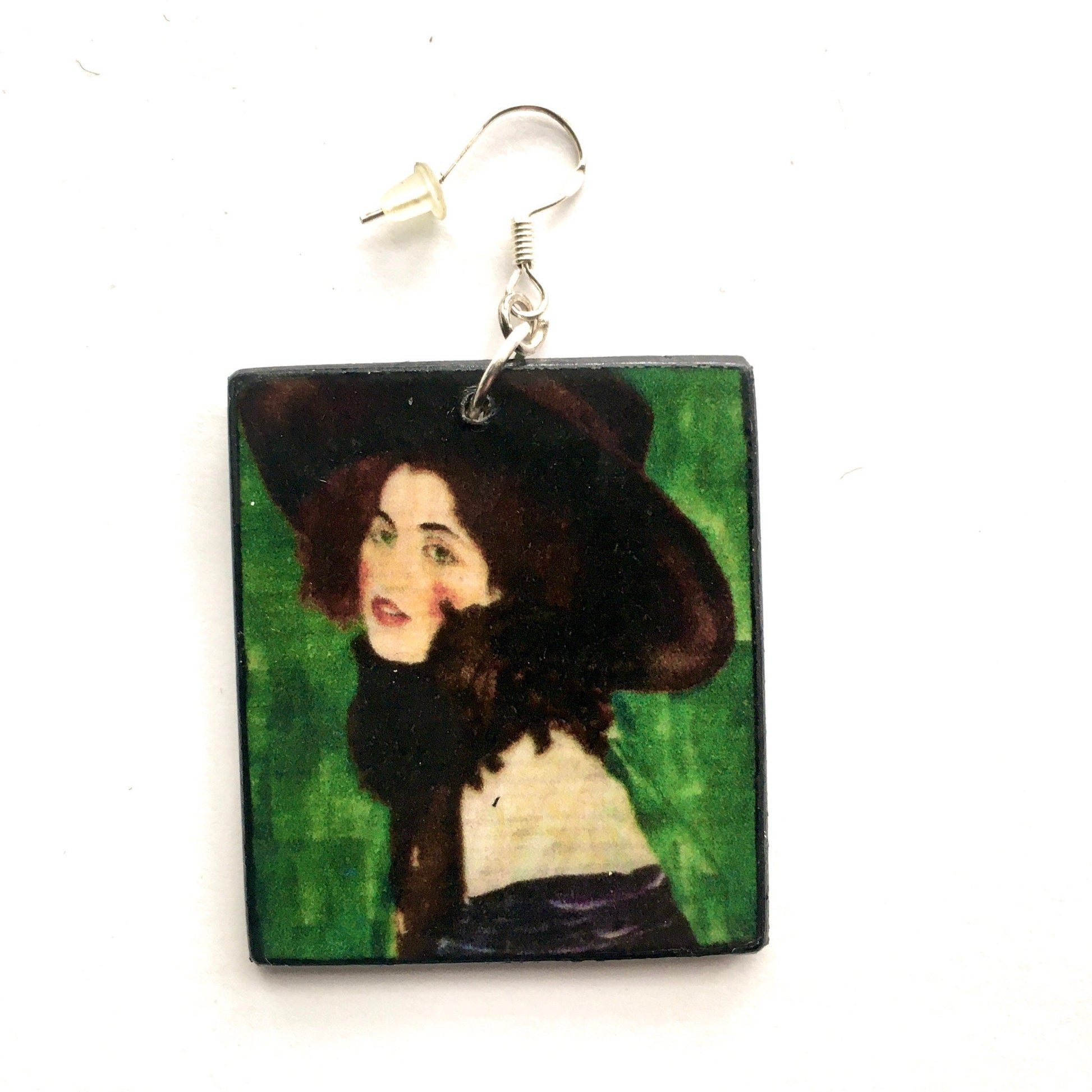 Museum-Inspired Sustainable Earrings Gustav Klimt, Portrait of a Lady, green earrings. Obljewellery