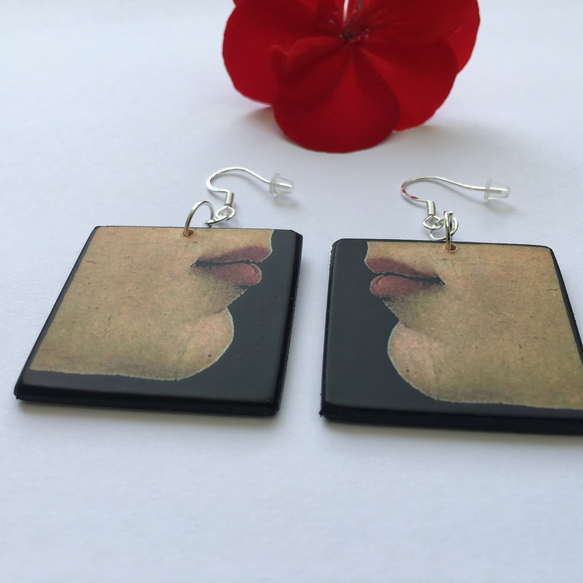 Museum-Inspired Sustainable Earrings Botticelli, lips art detail. Sustainable jewellery gift. Obljewellery
