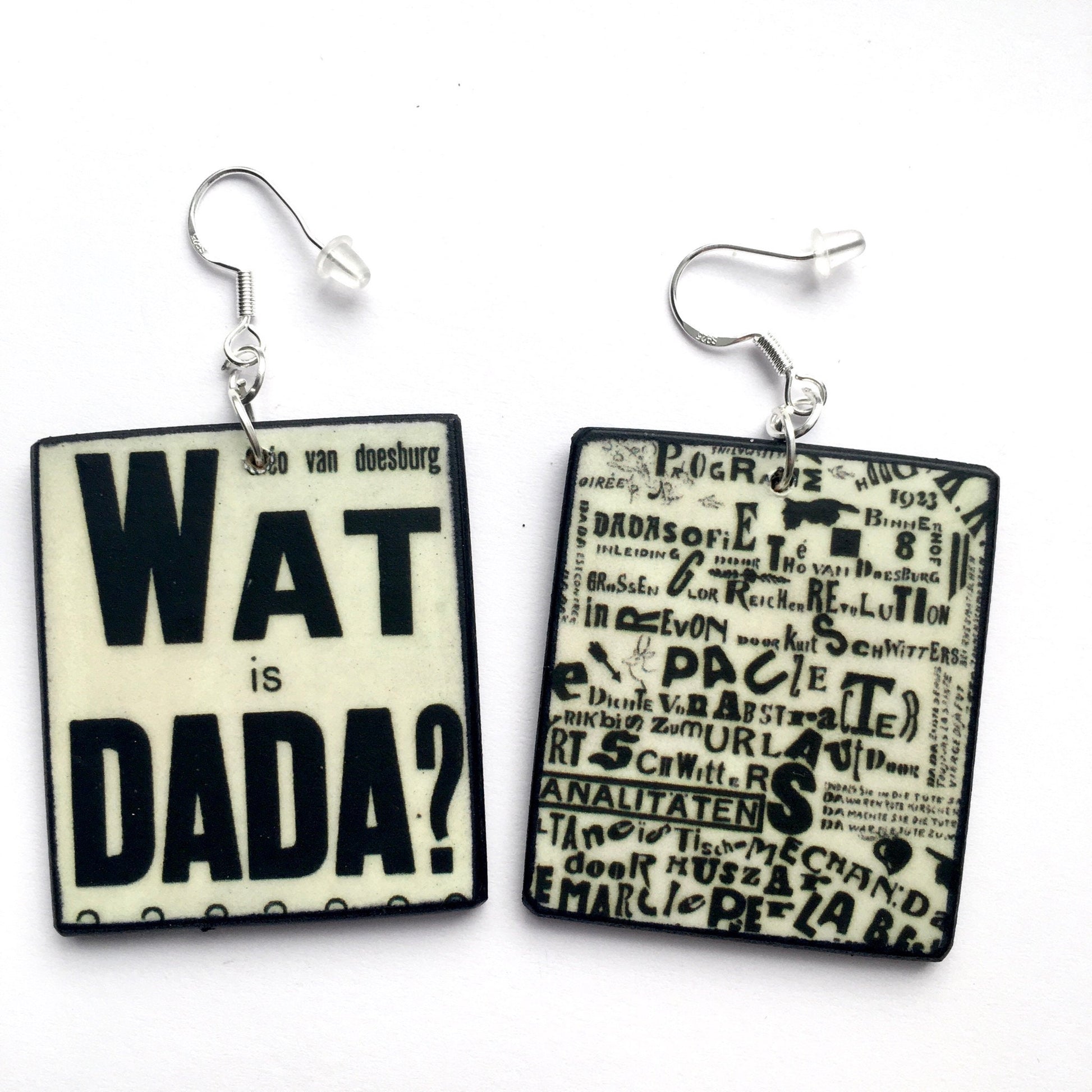 Wat is Dada rectangular earrings by Obljewellery. Graphic earrings in Dadaism style which was an art movement of the European avant-garde in the early 20th century.