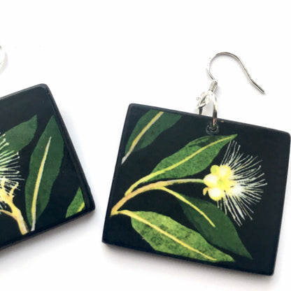 Museum-Inspired Sustainable Earrings Mary Delany, floral art earrings Obljewellery
