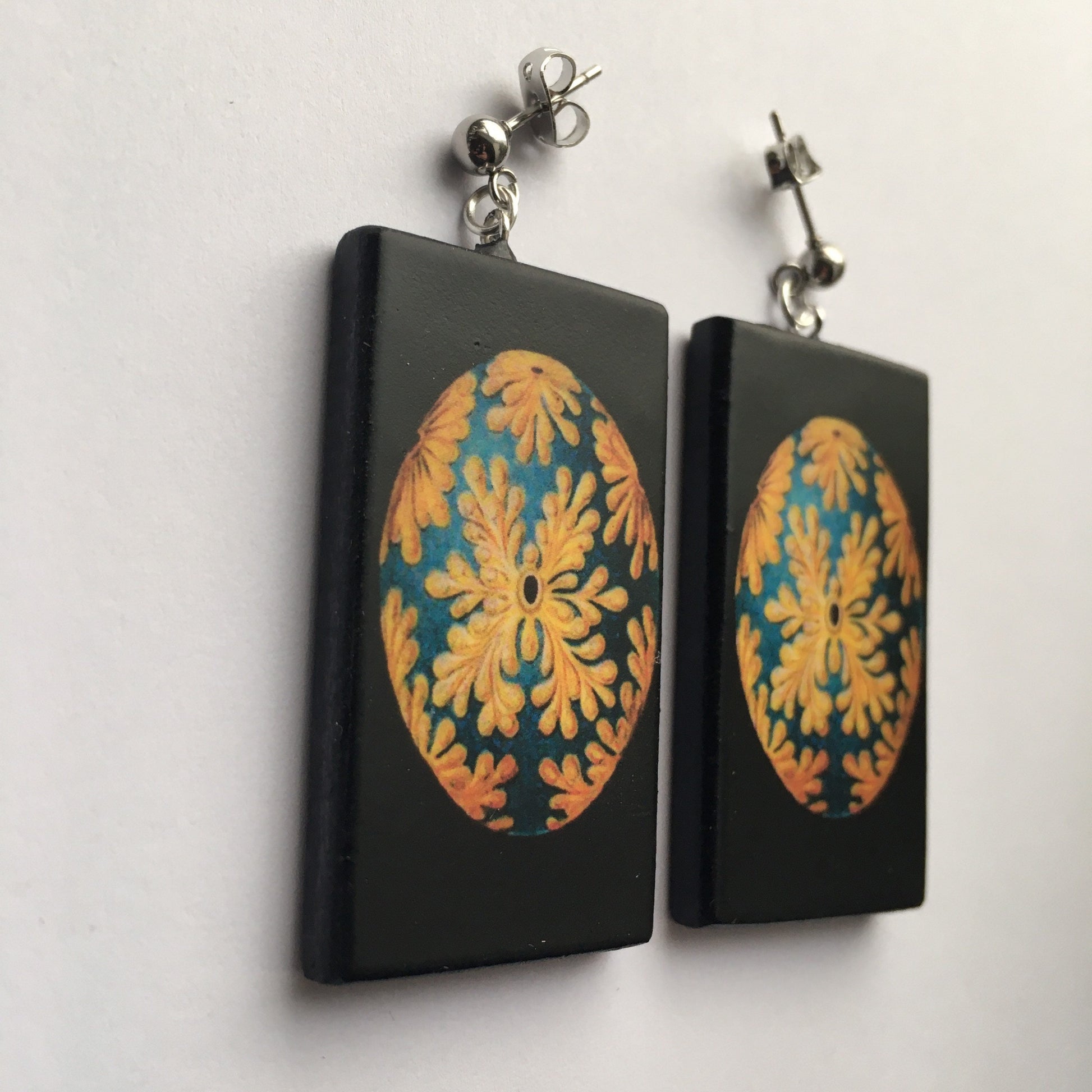 Museum-Inspired Sustainable Earrings Ernst Haeckel, sustainable art earrings Obljewellery