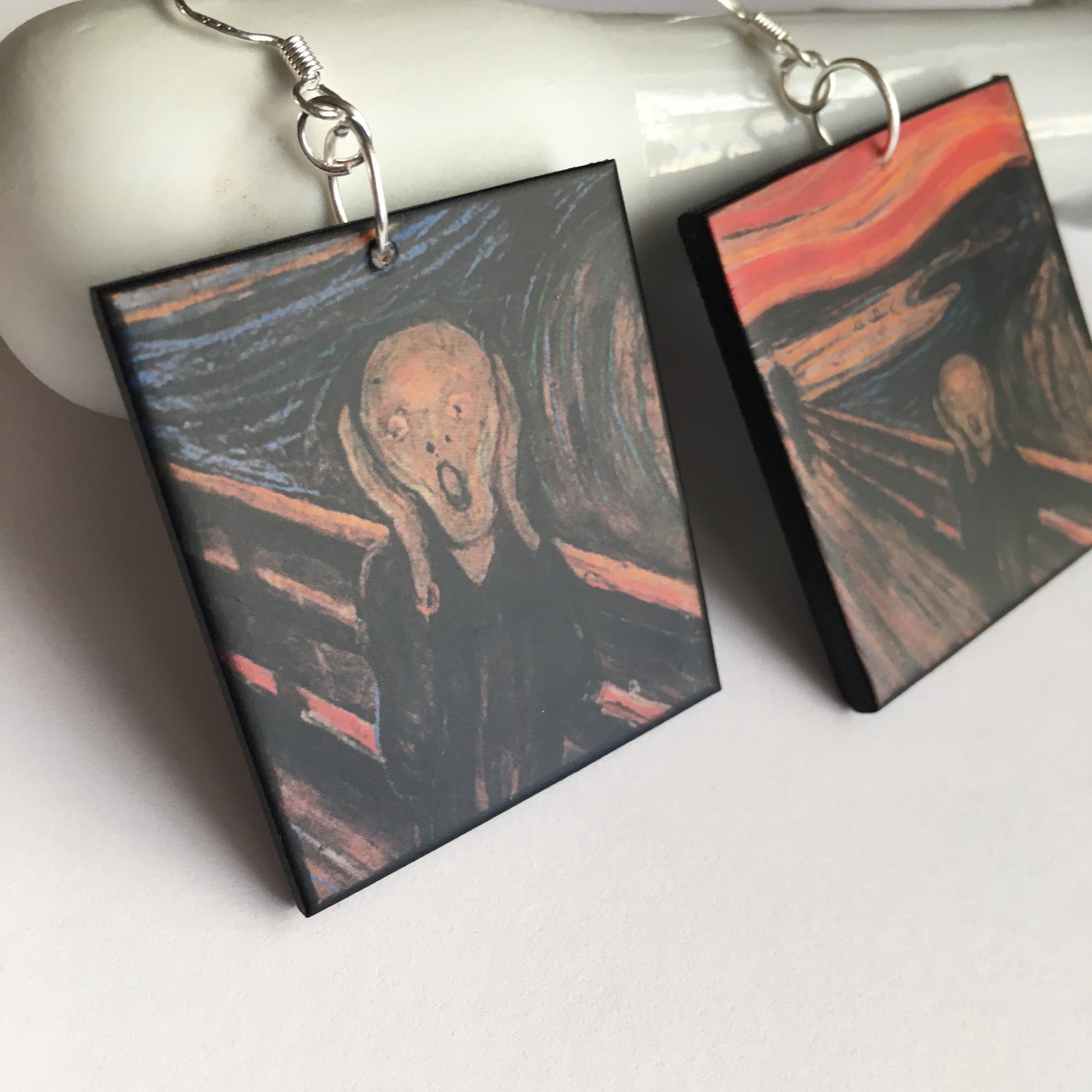 Museum-Inspired Sustainable Earrings The Scream earrings, Edvard Munch wood earrings. Artsy girl style. Cool gift for her. Obljewellery