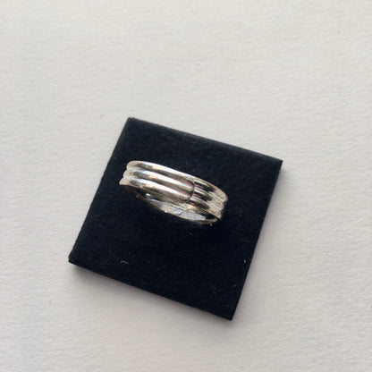 Museum-Inspired Sustainable Rings Piet Mondrian statement art ring. Obljewellery