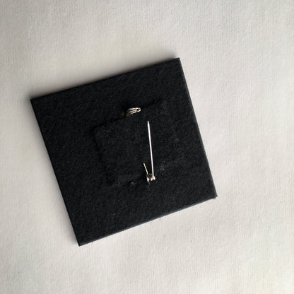 Museum-Inspired Sustainable Brooches Robert Delaunay statement brooch Obljewellery