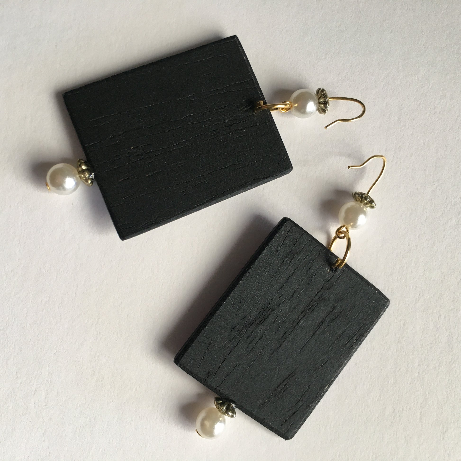 Museum-Inspired Sustainable Earrings Petrus Christus art details earrings Obljewellery