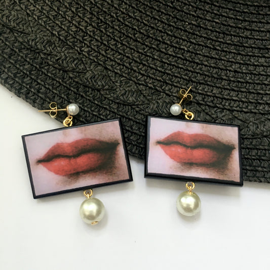 Stud pearls earrings with Lips art detail taken from an Agnolo Bronzino Mannerist painter.