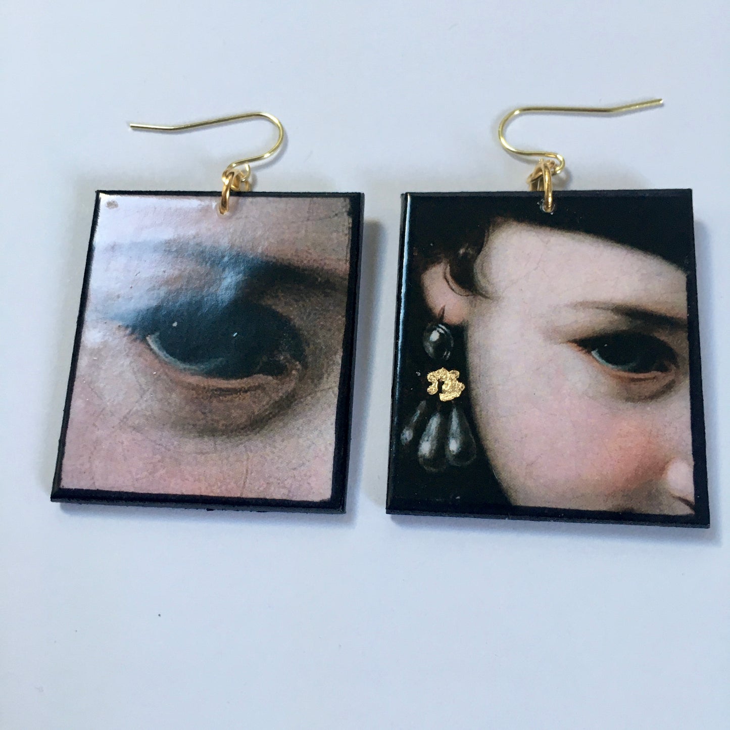 Sustainable wood earrings with  eyes details inspired by the Italian Baroque artist Pietro Antonio Rotari and his painting‘Girl with a Book’ 